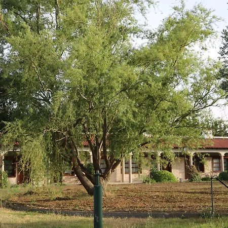 Emirsoy Harasi Bed & Breakfast Bademler