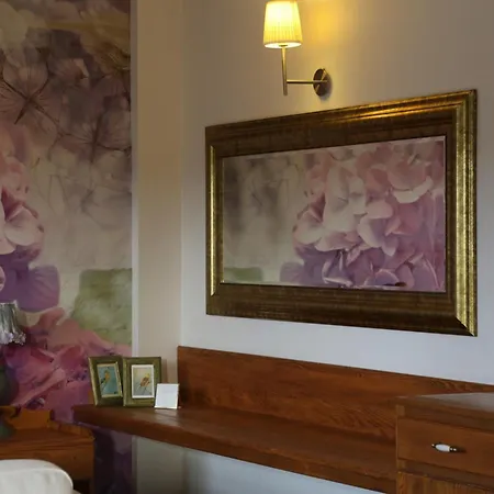 Bed & Breakfast Emirsoy Harasi Bademler