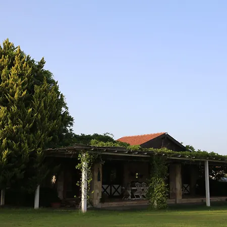 Bed & Breakfast Emirsoy Harasi Bademler