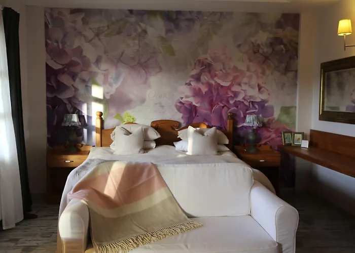 Bed & Breakfast Emirsoy Harasi Bademler